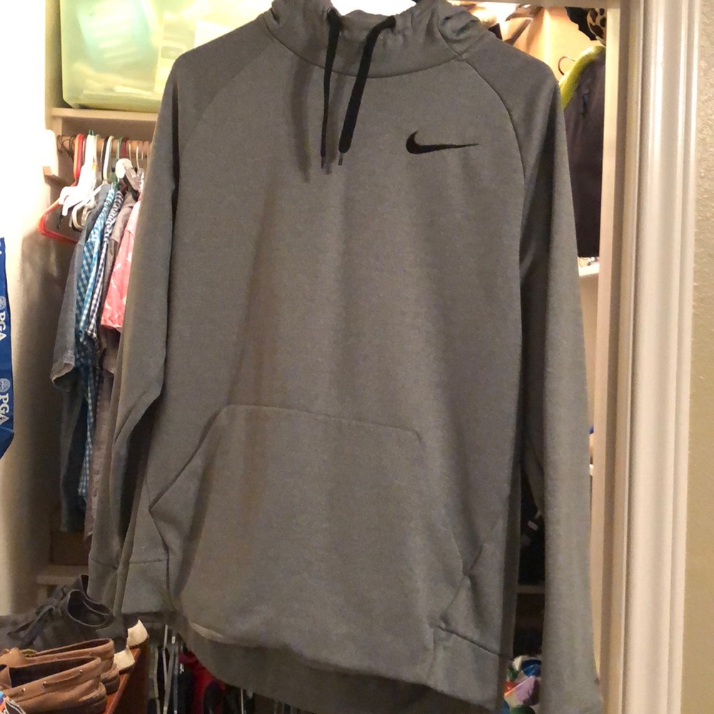 Men’s Nike hoodie